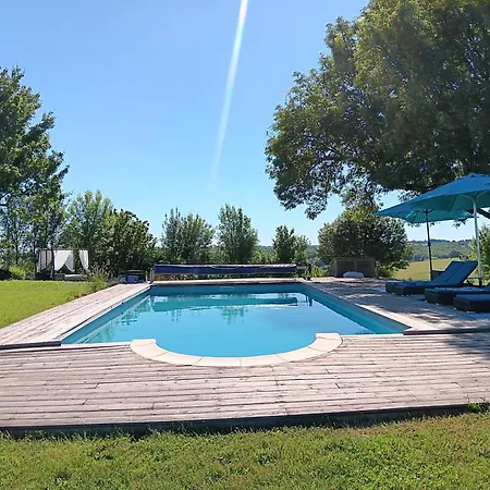 Escale Zen En Quercy 3* Montalzat