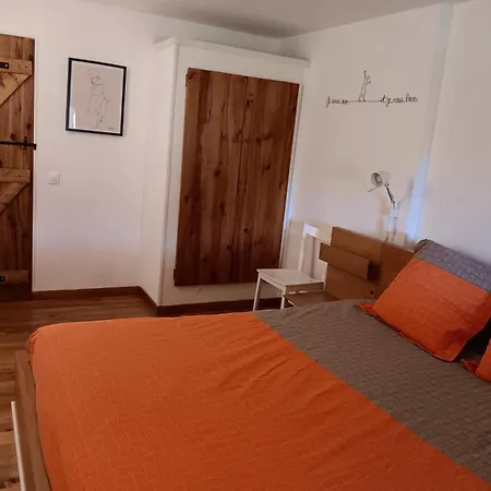 Bed & Breakfast Escale Zen En Quercy 3*
