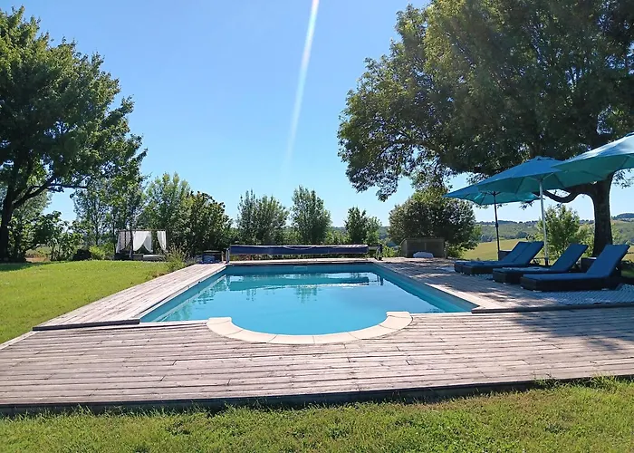 Escale Zen En Quercy 3* Montalzat