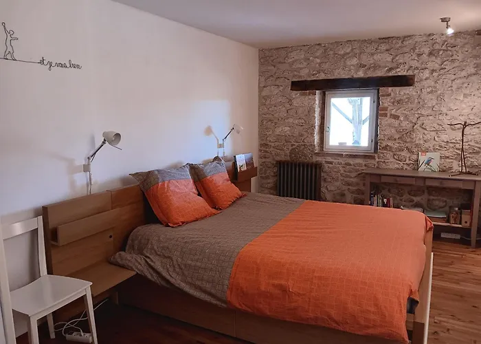 Bed & Breakfast Escale Zen En Quercy Montalzat